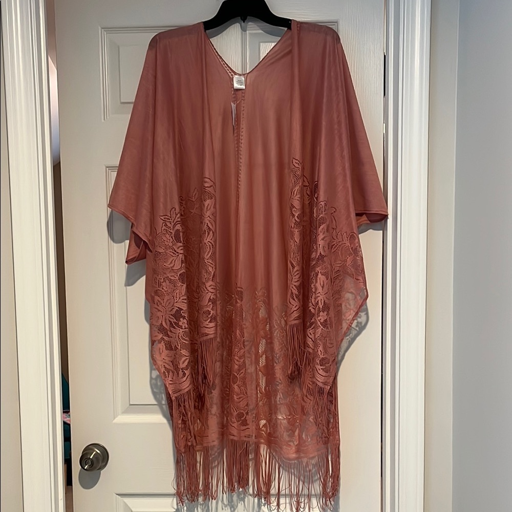 Dressbarn Blush Pink Lace Kimono